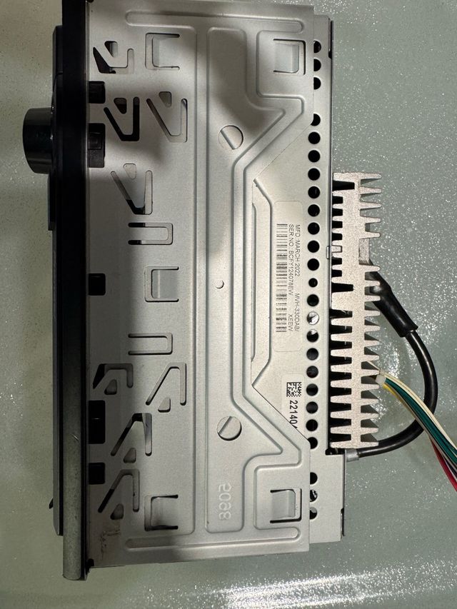 Autoradio PIONEER MVH-330DAB