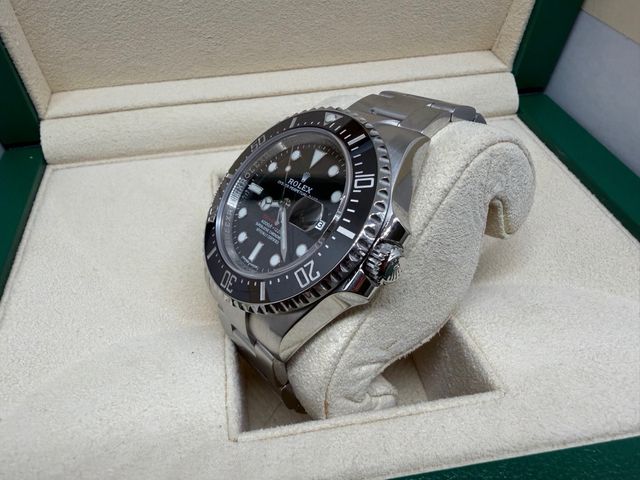 Rolex Sea-Dweller Deepsea 126600 Full Set