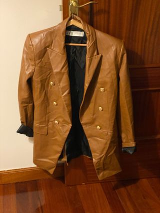 Americana Zara Marrón Doble Botonadura