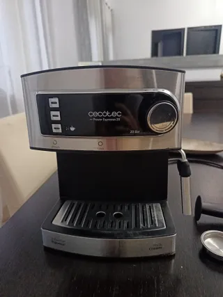 Cafetera Cecotec Power Espresso 20
