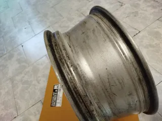 Una sola llanta BORBET Volkswagen 16" 1C0601025H