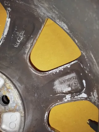 Una sola llanta BORBET Volkswagen 16" 1C0601025H