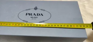 Caja y Bolsa Prada