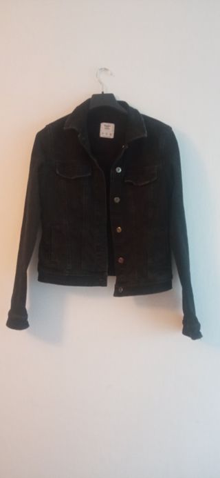 Cazadora tejana negra