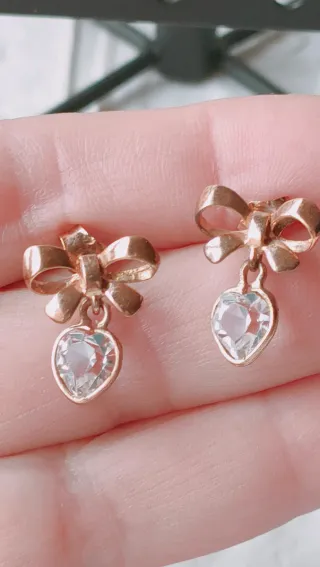 Pendientes Vintage Lazo y Corazón dorados