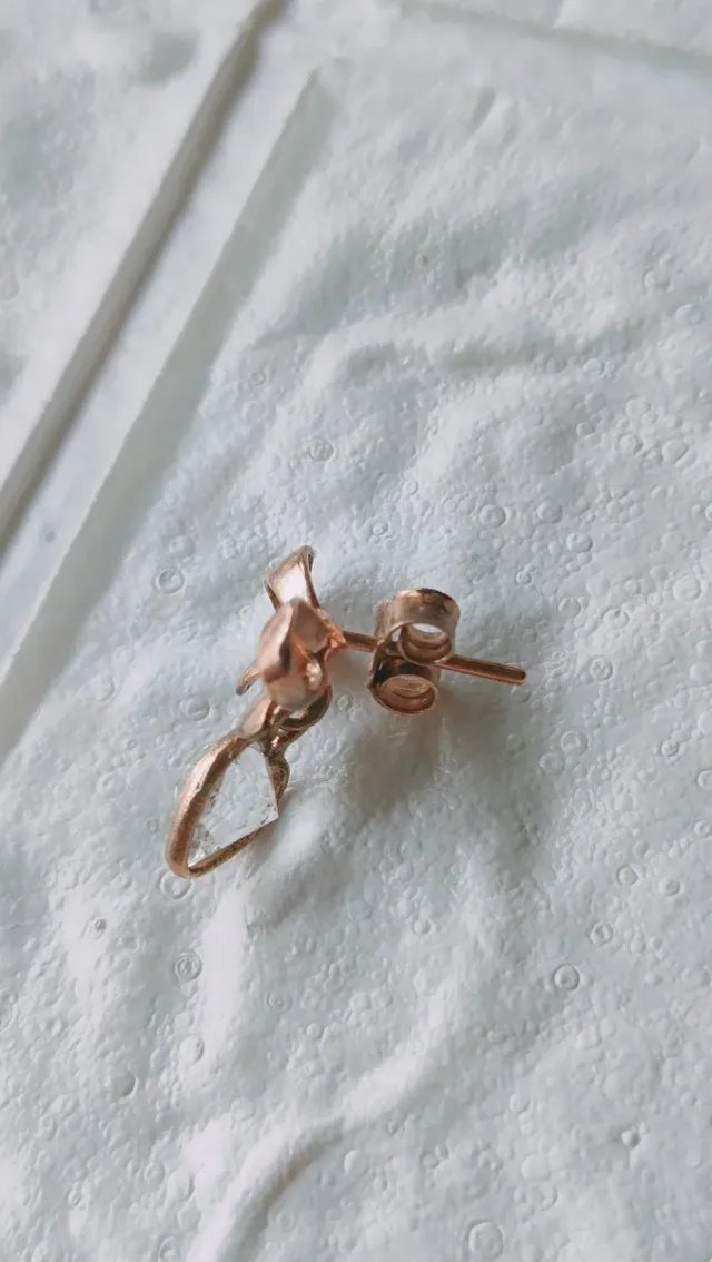 Pendientes Vintage Lazo y Corazón dorados