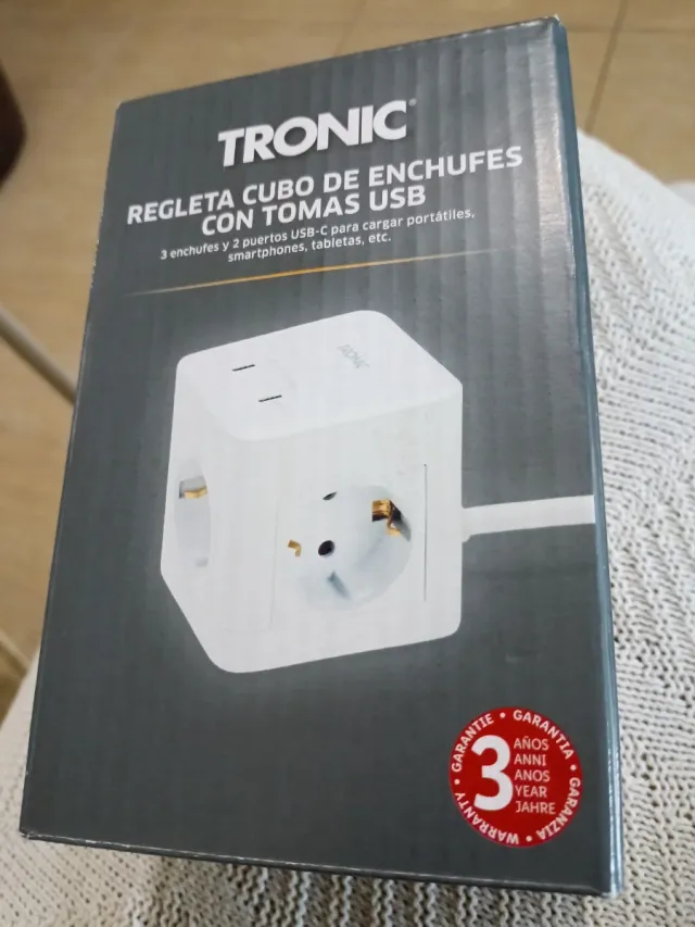 Regleta Cubo Enchufes TRONIC con USB