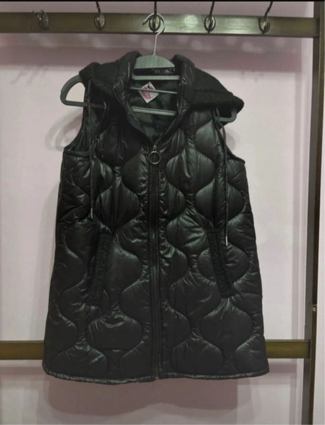 Chaleco acolchado negro
