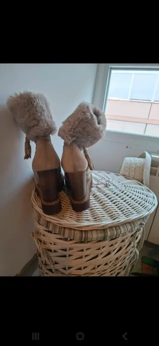 Botas de cuña con pelo