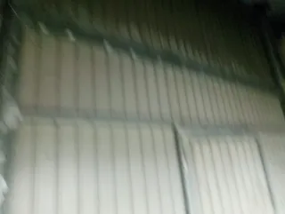 Portón metálico industrial medida 276 x 370