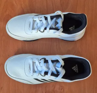 Bambas Blancas y Negras