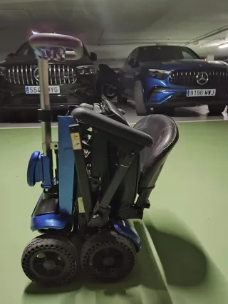 Scooter Plegable Azul (SIN ENVIO, SOLO EN PERSONA)