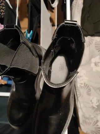 Stivaletti ZARA neri unisex taglia 42