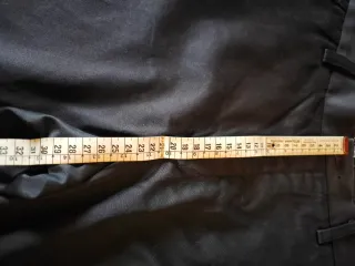 Pantaloni classici uomo neri,  foto con misure