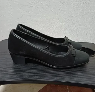 Manoletinas tacón Unit. Talla 40