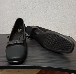 Manoletinas tacón Unit. Talla 40
