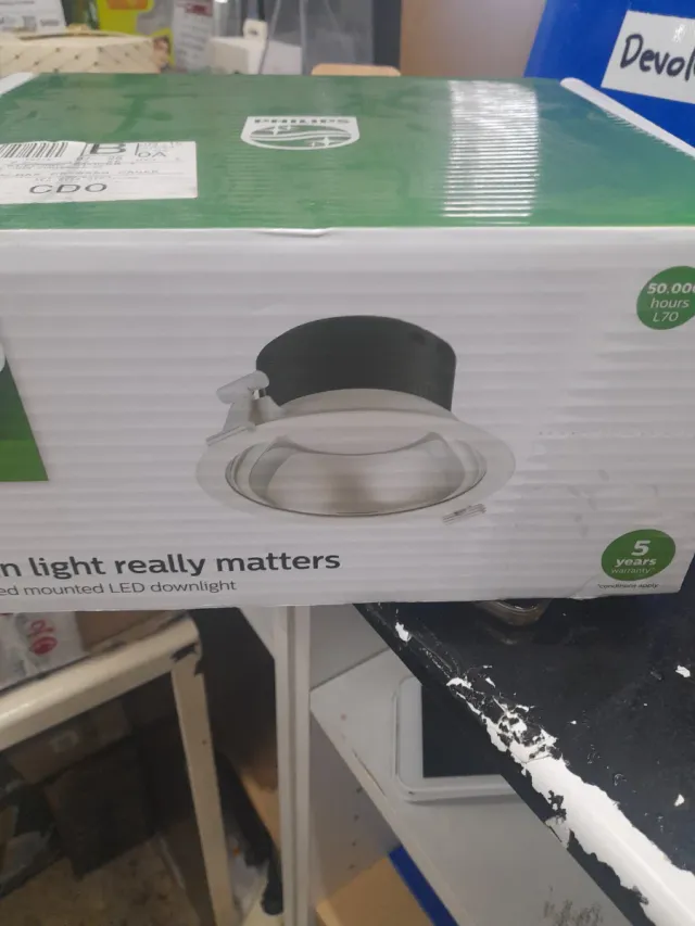 Foco LED Philips CoreLine Downlight