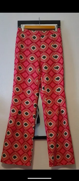 Traje chaqueta y pantalón estampado