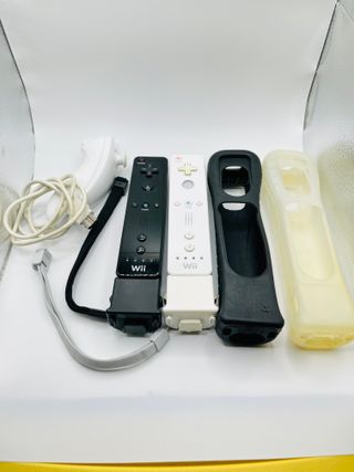 Coppia Wii Remote + Nunchuck Bianco/Nero