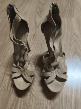 Zapatos de tacón beige con plataforma, usado 1dia
