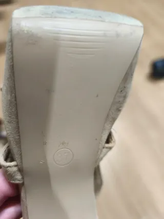 Zapatos de tacón beige con plataforma, usado 1dia