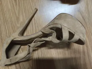 Zapatos de tacón beige con plataforma, usado 1dia