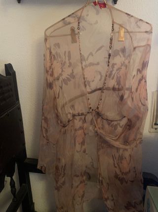 Blusa transparente floral talla L