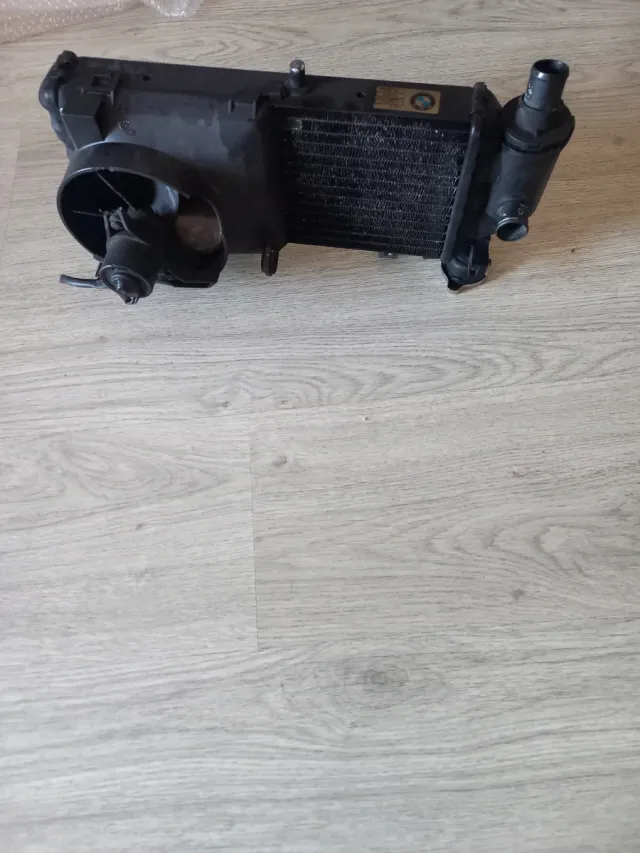 Radiador BMW F 650 GS