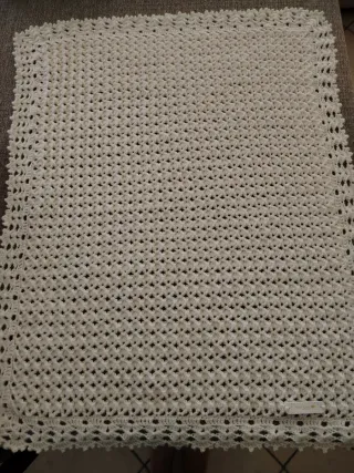 Copertina neonato fatta a mano ad uncinetto