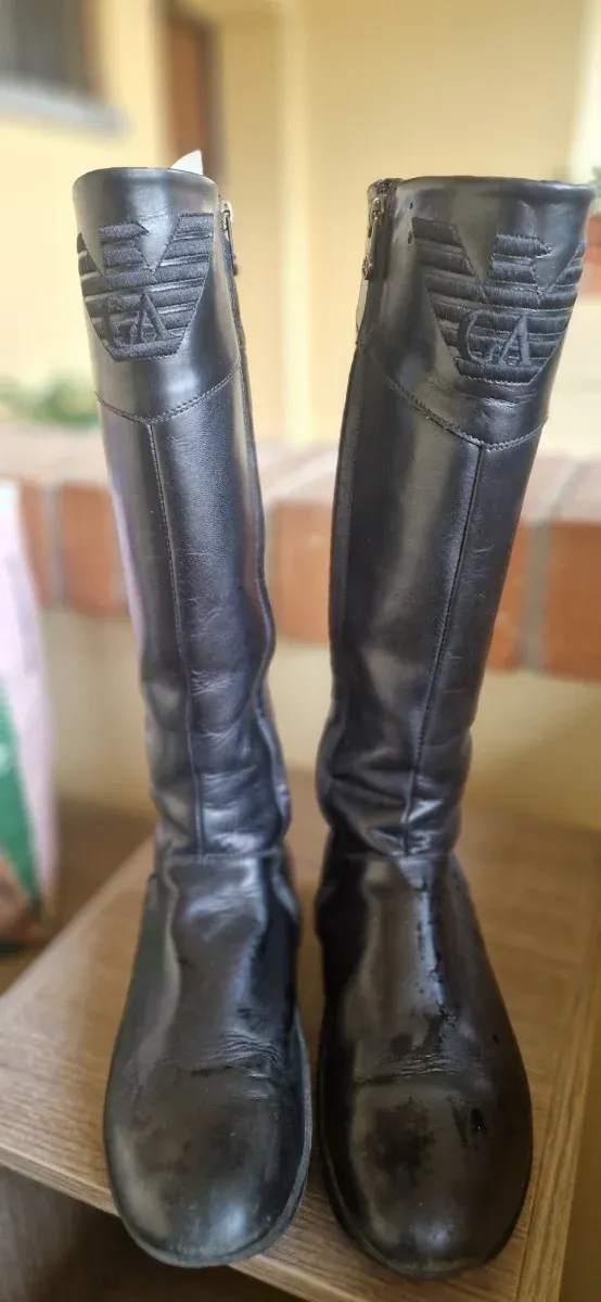 Stivali Alti Giorgio Armani Neri in ottimo stato