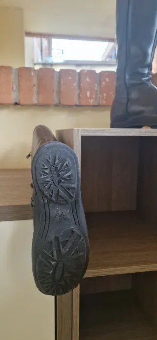 Stivali Alti Giorgio Armani Neri in ottimo stato