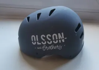 Casco Ciclismo Olsson and Brothers