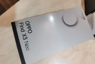 Oppo Find X3 Neo