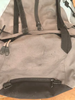 Mochila de viaje Quechua 60L