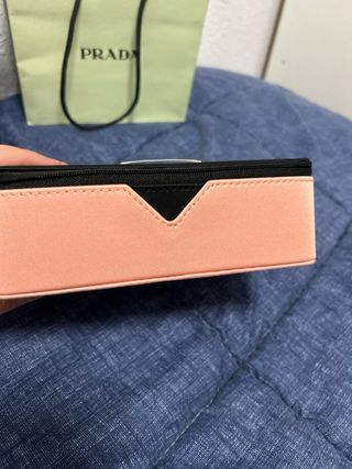 Pack PRADA Beauty: Estuche + Bolsa + Shopper