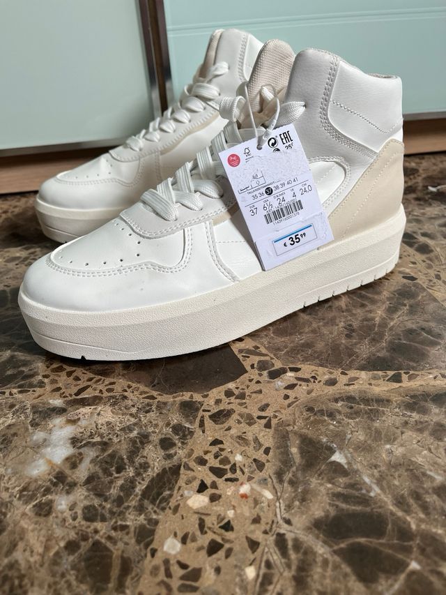 Zapatillas deportivas altas blancas