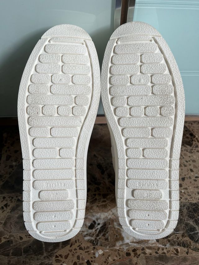 Zapatillas deportivas altas blancas