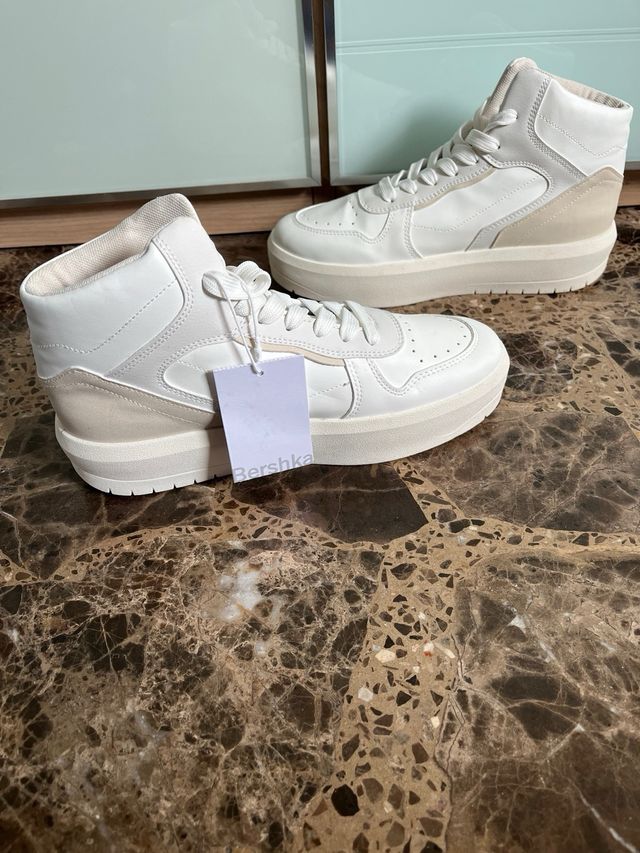 Zapatillas deportivas altas blancas