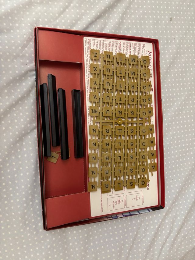 Juego Intelect Junior Palabras Cruzadas