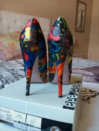 Zapatos de tacón Raso multicolor