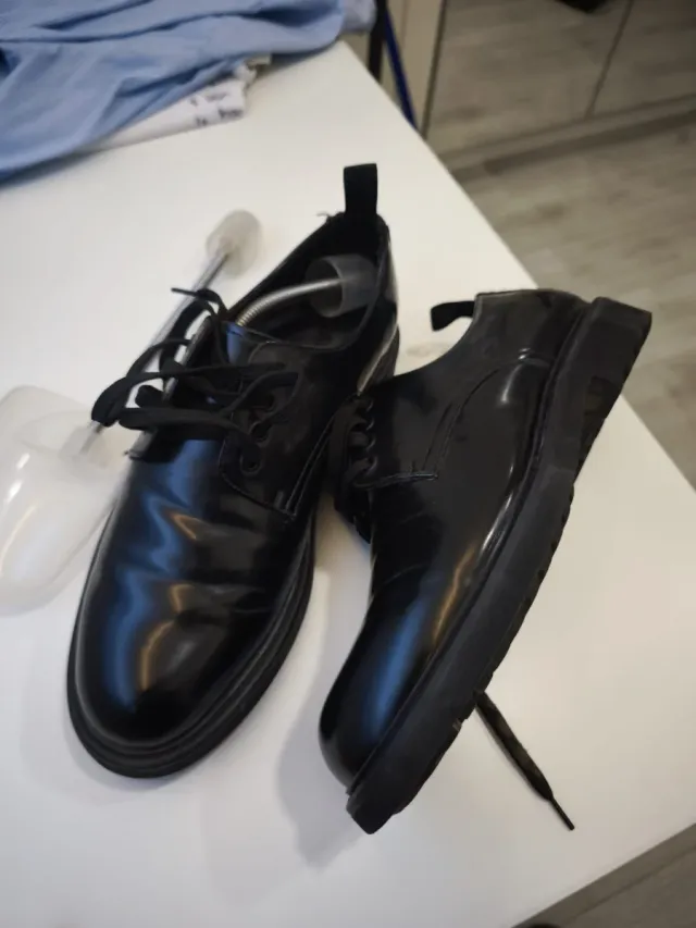Zapatos de vestir Zara negros hombre