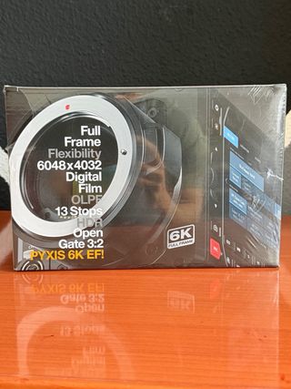 Blackmagic PYXIS 6K EF Cámara Digital