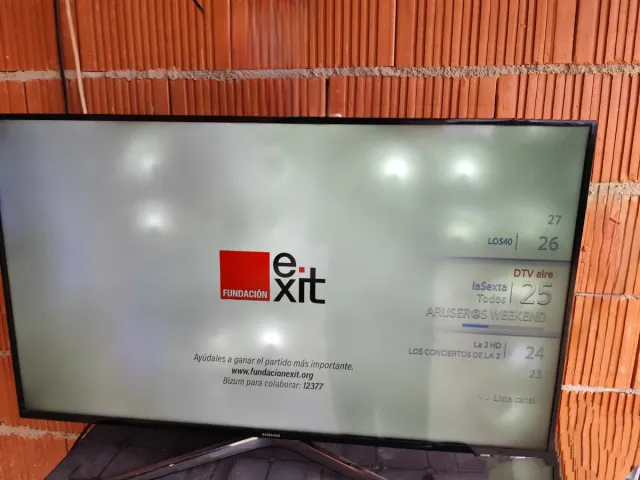 Samsung TV 40" UE40H6240AW ⚠️PARA REPARAR O PIEZAS