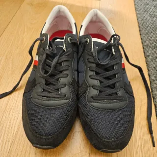 Zapatillas Tommy Hilfiger Mix Runner Azul Marino.