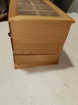 Caja de madera para joyas/pendientes