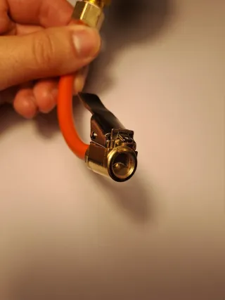 Manómetro presión ruedas