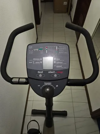 Bicicleta Estática BH Fitness ProAction