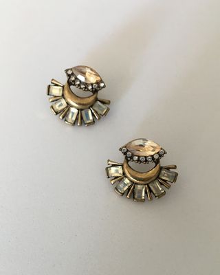 Pendientes dorados con piedras azul claro