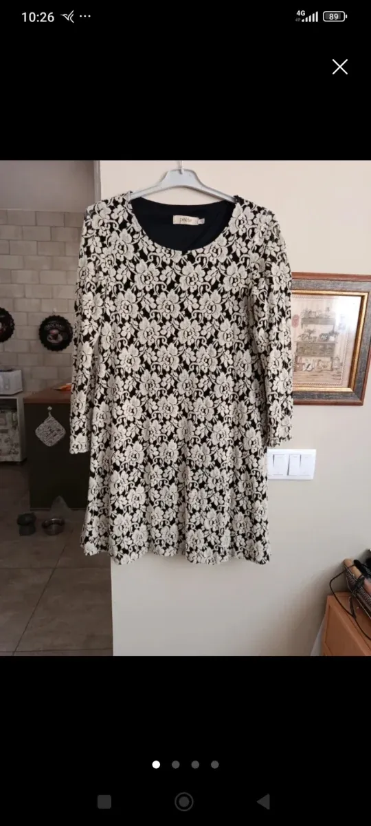 Vestido encaje floral manga larga