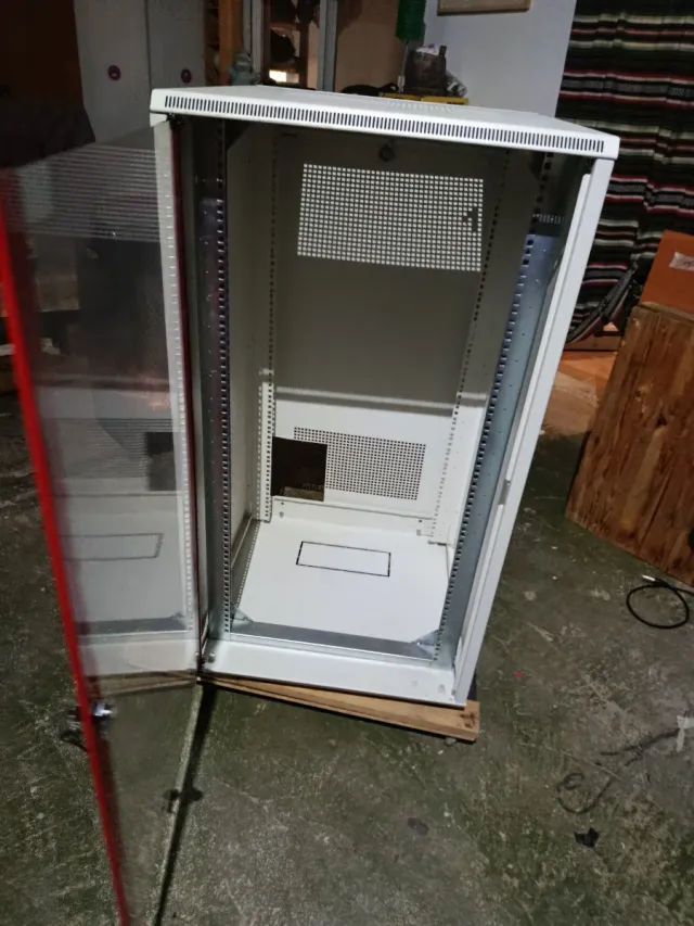 Rack para equipos de sonido/informática , luces ,